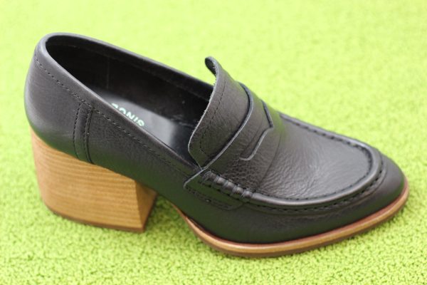 Women s Modeste Heel Loafer - Black Leather on Sale