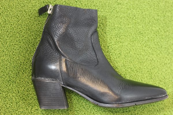 Women s 41401C Zip Boot - Black Calf For Discount