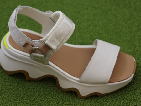 Women s Kinetic Impact Sandal - Sea Salt Leather Fashion