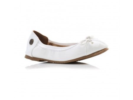 Walnut Catie Patent Ballet in White Cheap