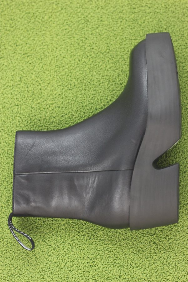 Womens Billie Zip Boot - Black Leather Sale