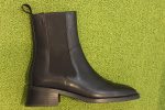 Womens Blanca Chelsea Boot - Black Leather Online Hot Sale